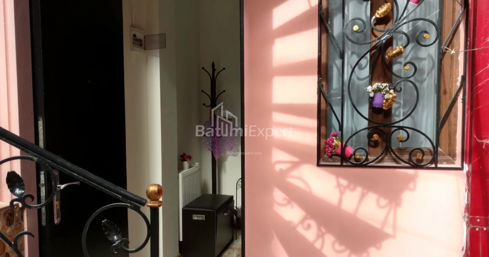 شقة سكنية 136 متر مربع - الملك بارنافاز, Batumi, جورجيا
