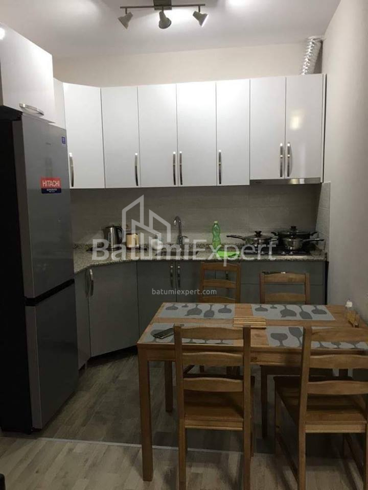 شقة سكنية 65 متر مربع - شالفا إيناساريدزه, Batumi, جورجيا