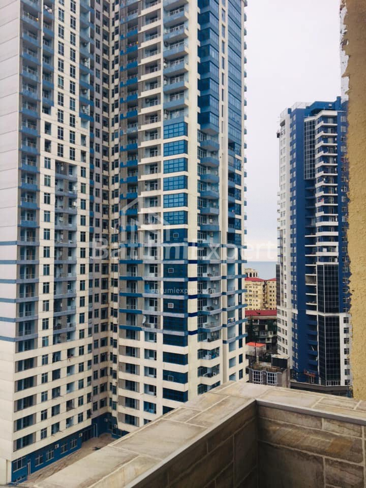 شقة سكنية 104 متر مربع - نيكو بيروسماني, Batumi, جورجيا