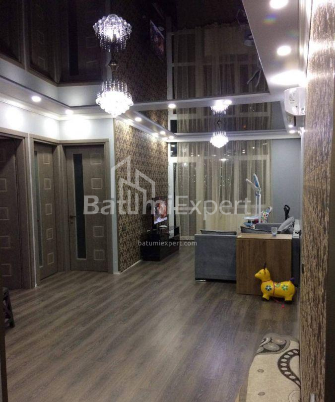 شقة سكنية 95 متر مربع - يوسف كوبالادزه, Batumi, جورجيا