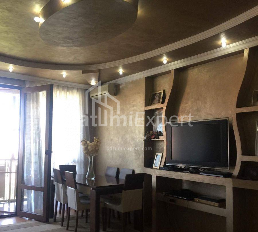 شقة سكنية 80 متر مربع - يوريفسكايا, Batumi, جورجيا