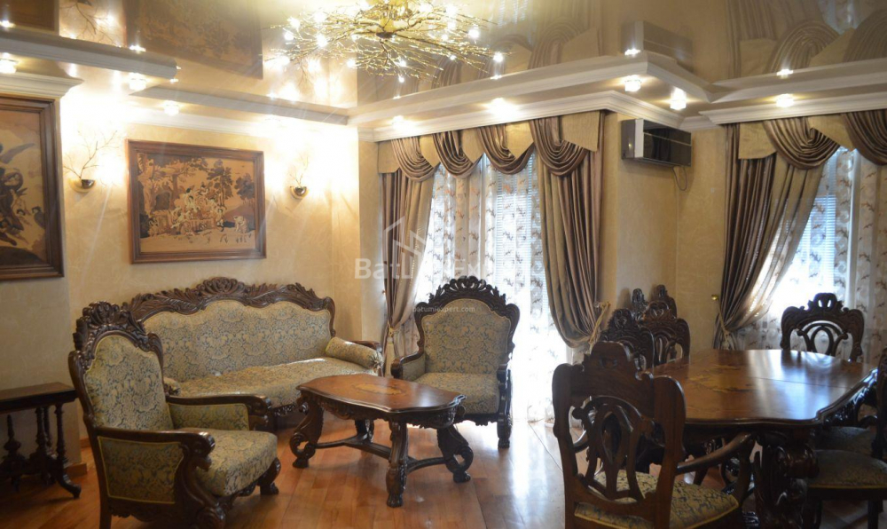 شقة سكنية 186 متر مربع - يوسف كوبالادزه, Batumi, جورجيا