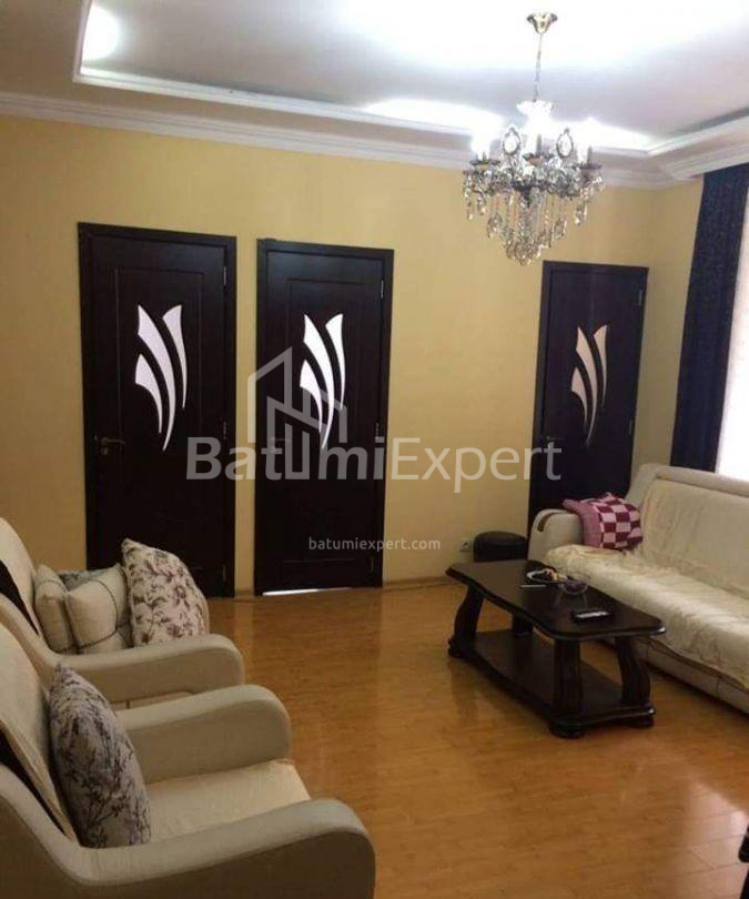شقة سكنية 98 متر مربع - زورابا جورجيلادزه, Batumi, جورجيا