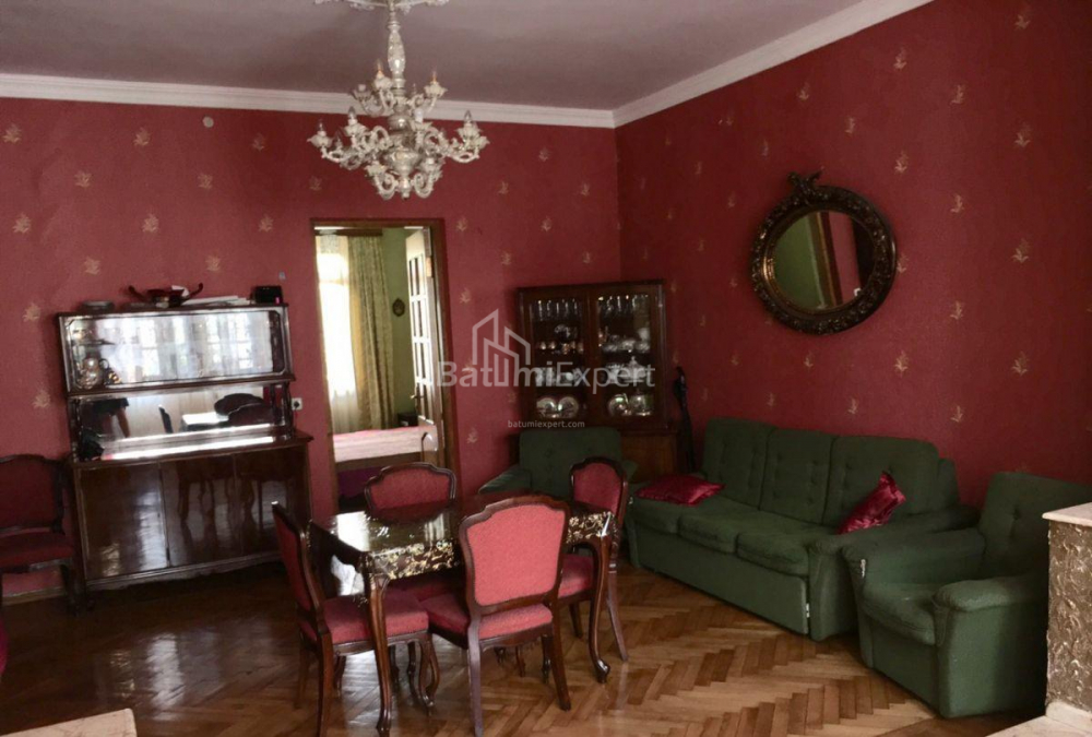 شقة سكنية 132 متر مربع - الملك بارنافاز, Batumi, جورجيا