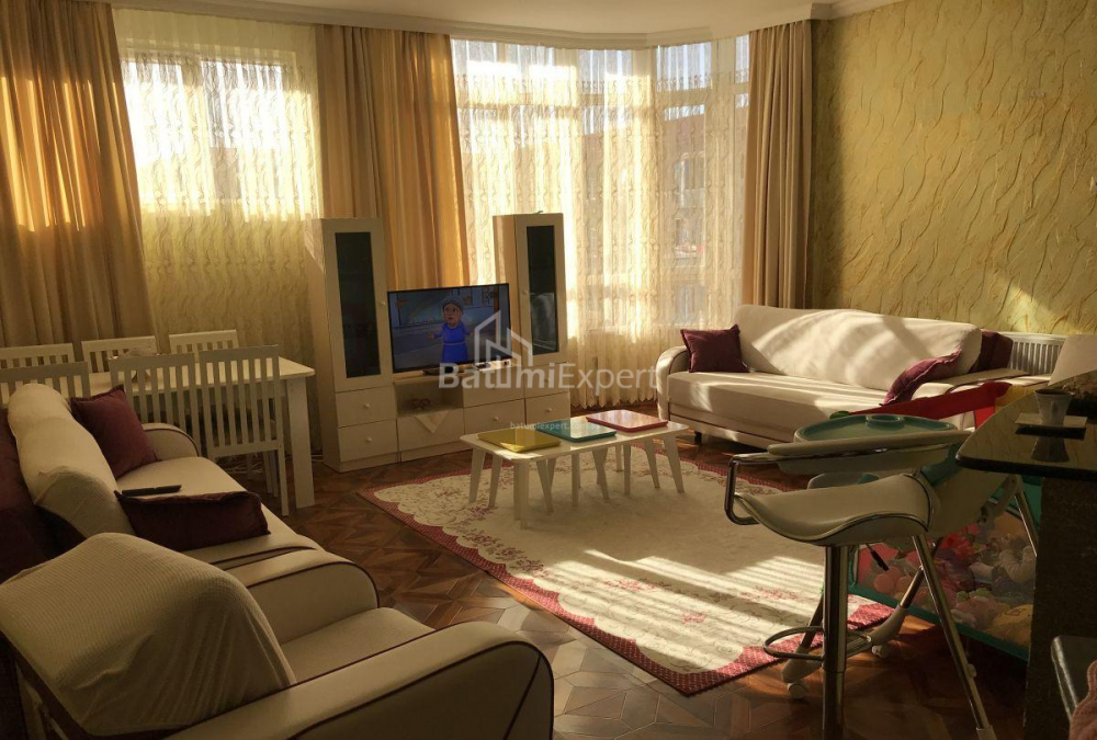 شقة سكنية 105 متر مربع - يوريفسكايا, Batumi, جورجيا