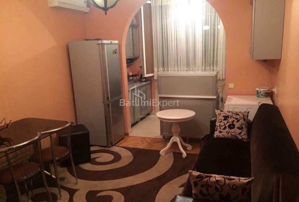 شقة سكنية 87 متر مربع - شالفا إيناساريدزه, Batumi, جورجيا