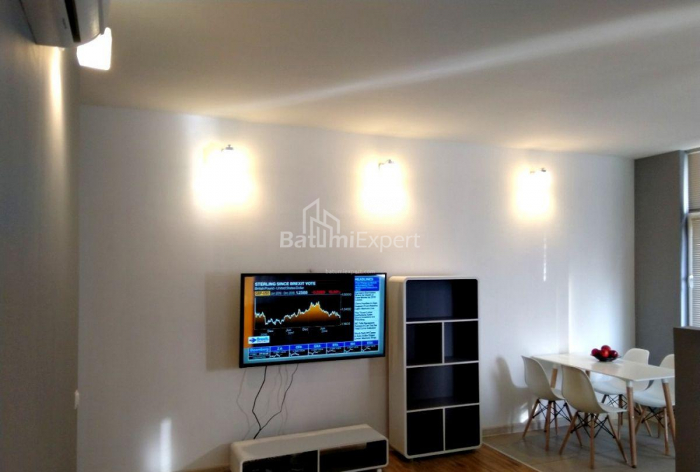 شقة سكنية 80 متر مربع - الكسندرا بوشكين, Batumi, جورجيا