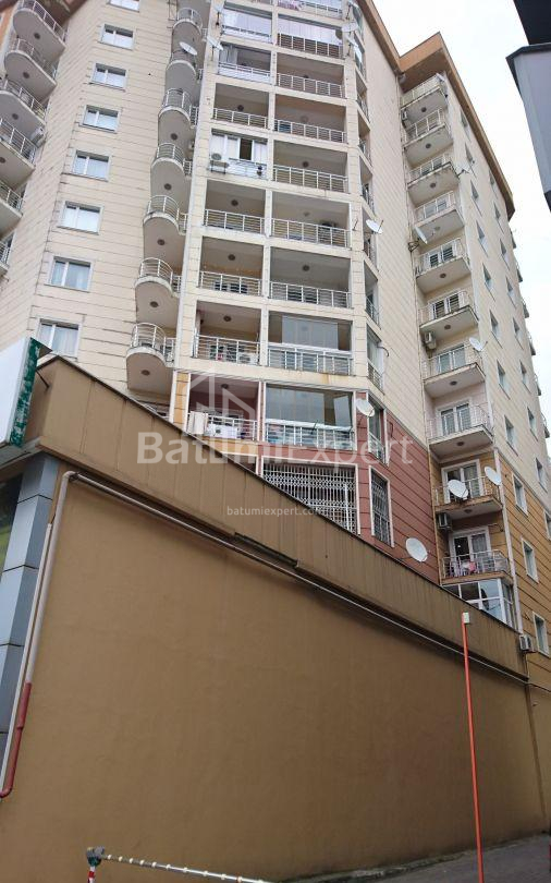 شقة سكنية 84 متر مربع - ميخائيل ليرمونتوف, Batumi, جورجيا