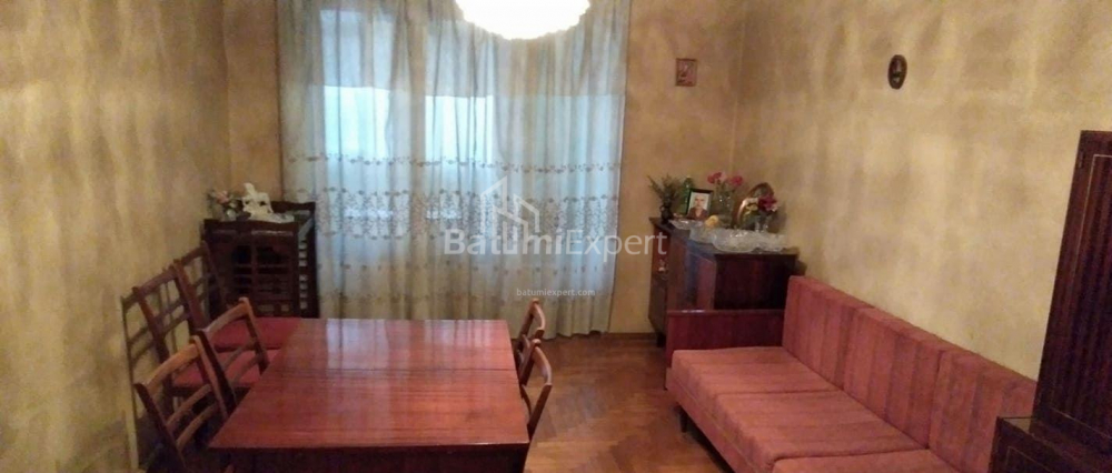 شقة سكنية 65 متر مربع - إيفان جافاخيشفيلي, Batumi, جورجيا