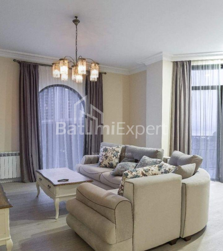 شقة سكنية 140 متر مربع - يوريفسكايا, Batumi, جورجيا