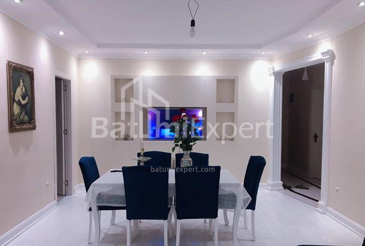 شقة سكنية 86 متر مربع - الكسندرا بوشكين, Batumi, جورجيا