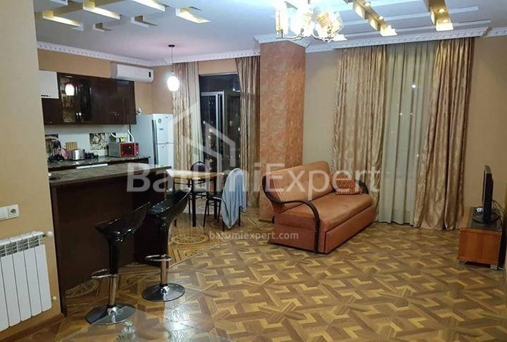 شقة سكنية 75 متر مربع - فاختانغ جورجاسالي, Batumi, جورجيا