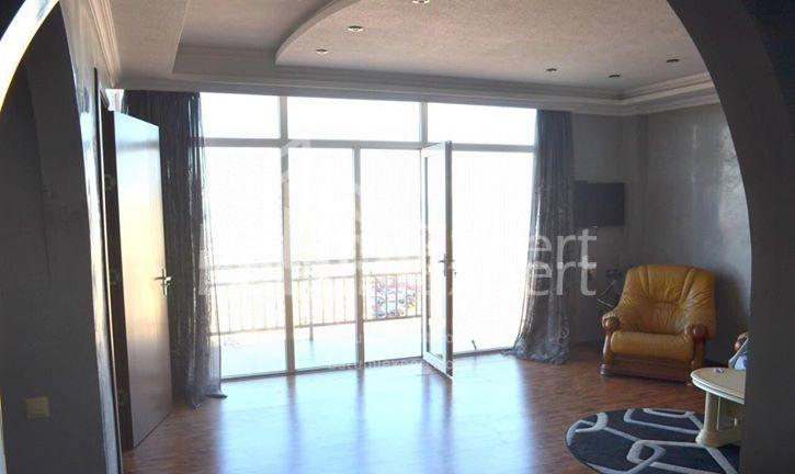 شقة سكنية 80 متر مربع - الكسندرا بوشكين, Batumi, جورجيا