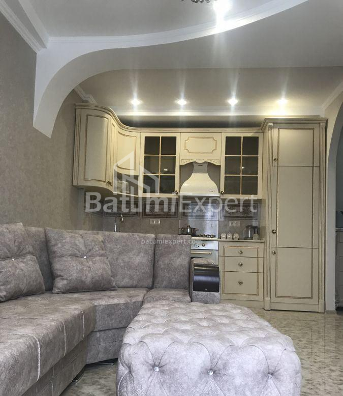 شقة سكنية 39 متر مربع - نيكو بيروسماني, Batumi, جورجيا