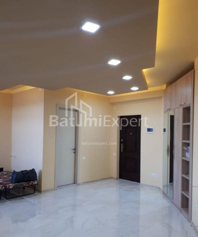 شقة سكنية 73 متر مربع - ميخائيل ليرمونتوف, Batumi, جورجيا
