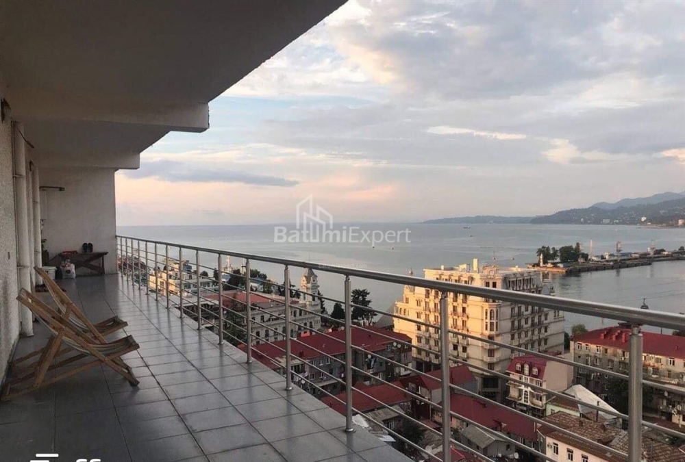 شقة سكنية 160 متر مربع - يوريفسكايا, Batumi, جورجيا
