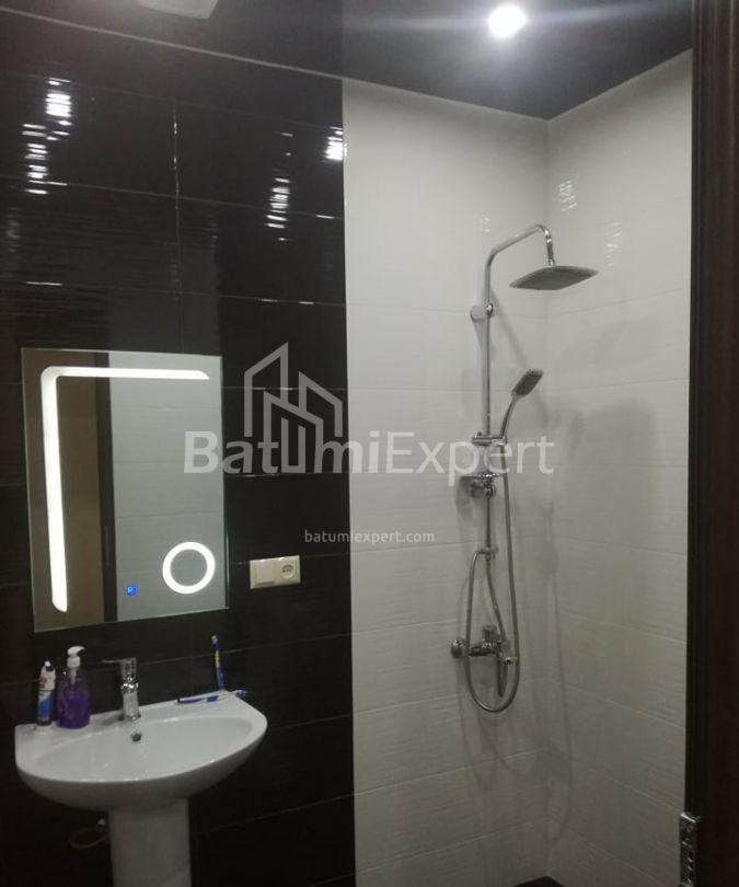 شقة سكنية 68 متر مربع - ديفيد أغماشينبلي, Batumi, جورجيا