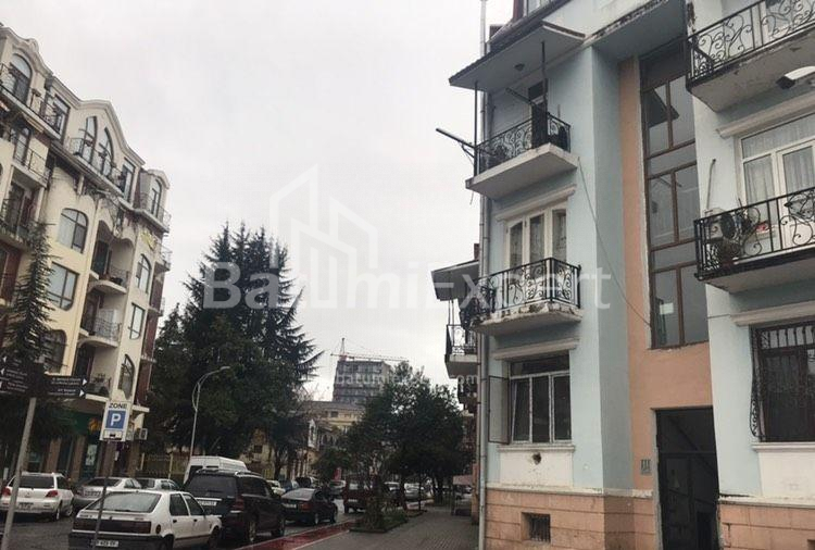 شقة سكنية 106 متر مربع - فاختانغ جورجاسالي, Batumi, جورجيا