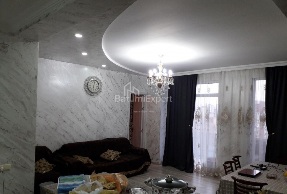 شقة سكنية 88 متر مربع - ميخائيل ليرمونتوف, Batumi, جورجيا