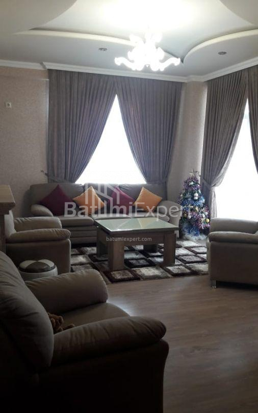 شقة سكنية 77 متر مربع - يوريفسكايا, Batumi, جورجيا