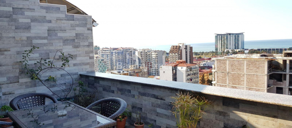 شقة سكنية 120 متر مربع - 26 مايو, Batumi, جورجيا