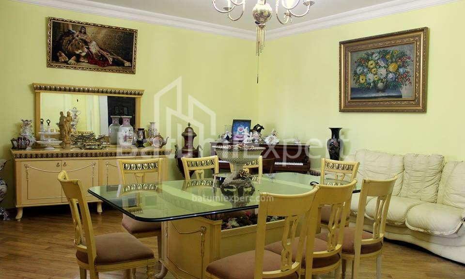 شقة سكنية 135 متر مربع - يوريفسكايا, Batumi, جورجيا