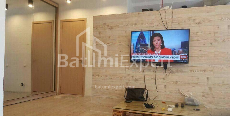 شقة سكنية 62 متر مربع - فاختانغ جورجاسالي, Batumi, جورجيا