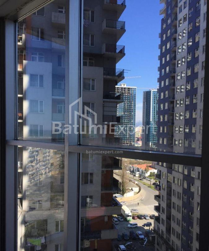 شقة سكنية 70 متر مربع - نيكو بيروسماني, Batumi, جورجيا