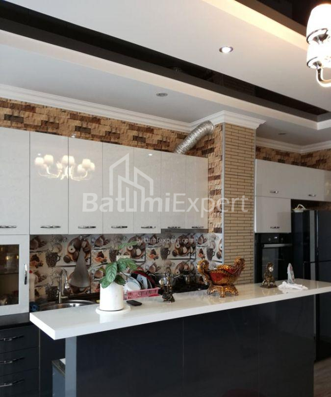 شقة سكنية 72 متر مربع - أنجيسا, Batumi, جورجيا
