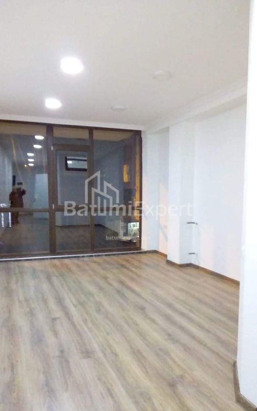 شقة سكنية 75 متر مربع - 26 مايو, Batumi, جورجيا