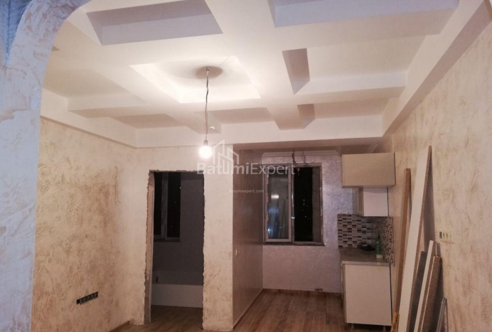 شقة سكنية 35 متر مربع - إيفان جافاخيشفيلي, Batumi, جورجيا