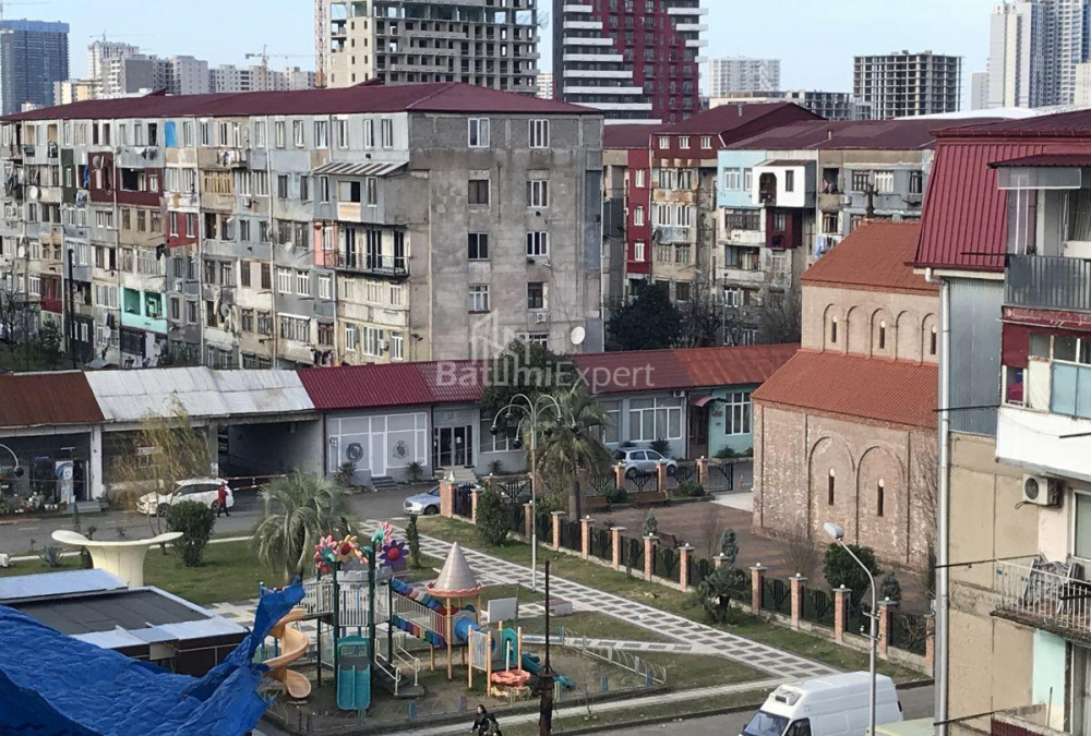 شقة سكنية 50 متر مربع - إيفان جافاخيشفيلي, Batumi, جورجيا