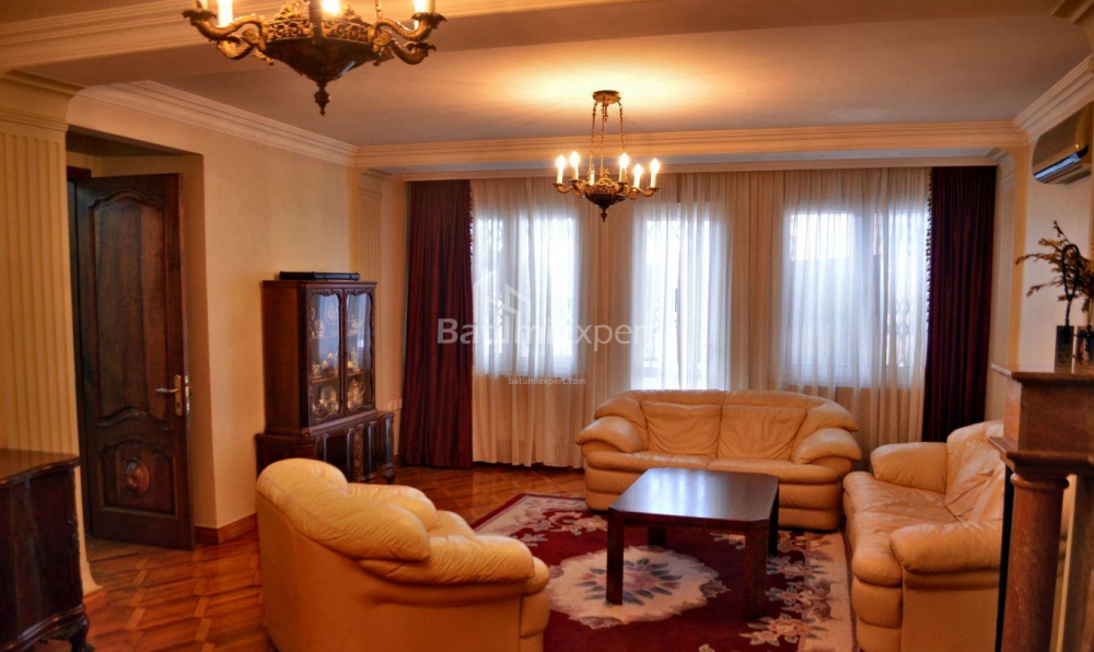 شقة سكنية 140 متر مربع - يوريفسكايا, Batumi, جورجيا
