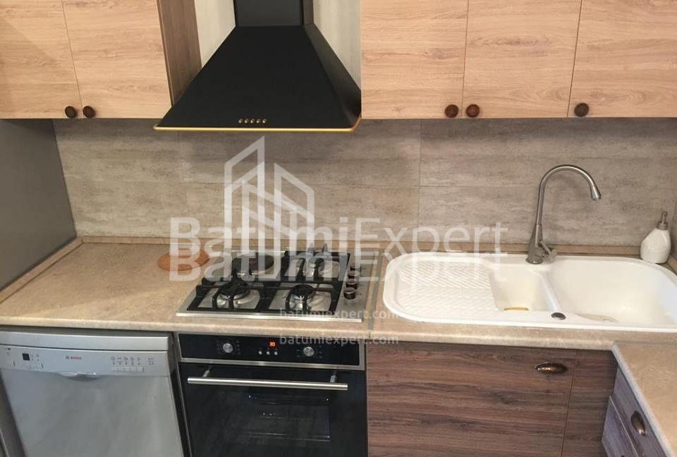 شقة سكنية 57 متر مربع - شالفا إيناساريدزه, Batumi, جورجيا