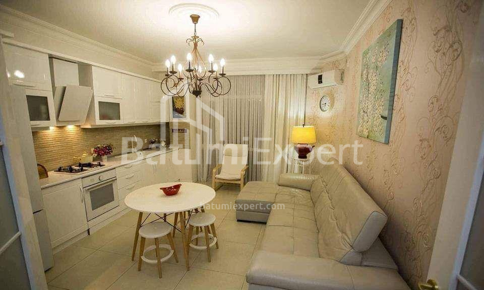 شقة سكنية 120 متر مربع - يوريفسكايا, Batumi, جورجيا