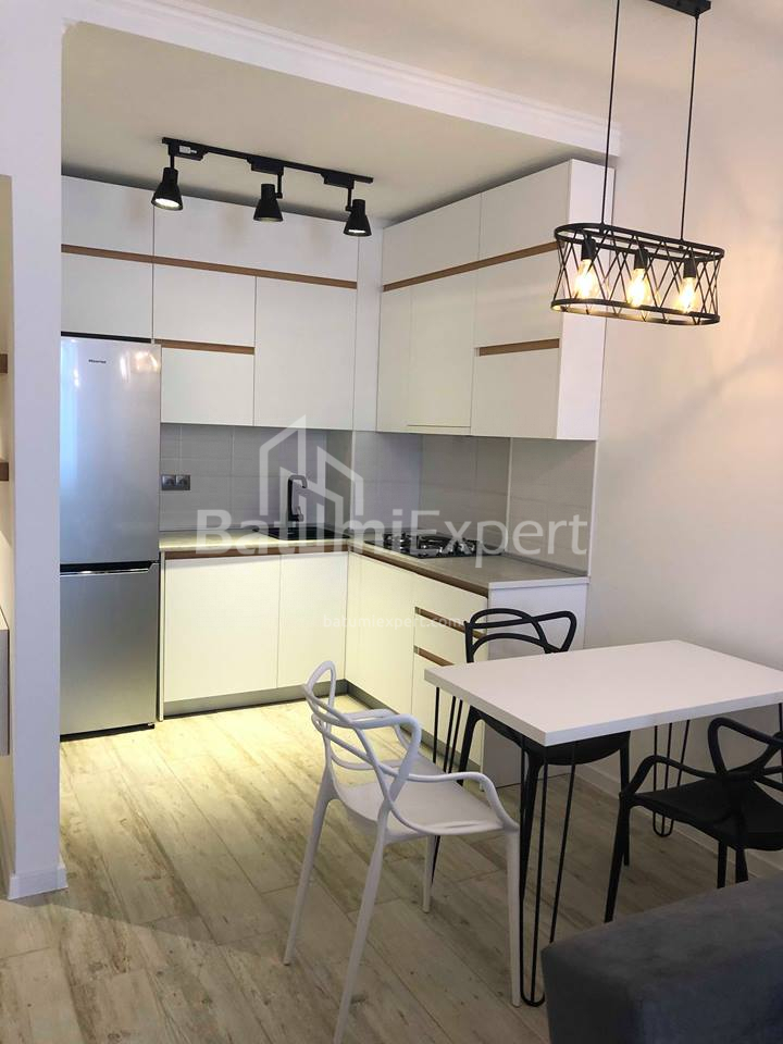 شقة سكنية 61 متر مربع - ايليا تشافتشافادزه, Batumi, جورجيا