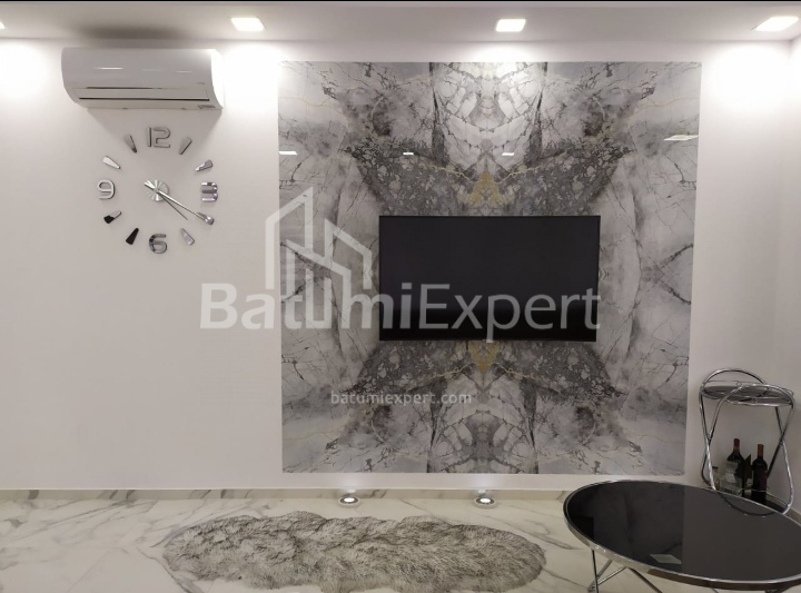 شقة سكنية 75 متر مربع - نيكو بيروسماني, Batumi, جورجيا