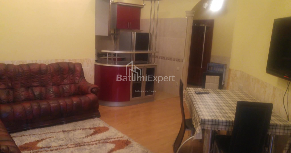 شقة سكنية 80 متر مربع - ميخائيل ليرمونتوف, Batumi, جورجيا