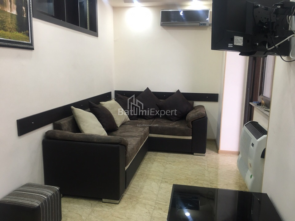 شقة سكنية 37 متر مربع - فاختانغ جورجاسالي, Batumi, جورجيا