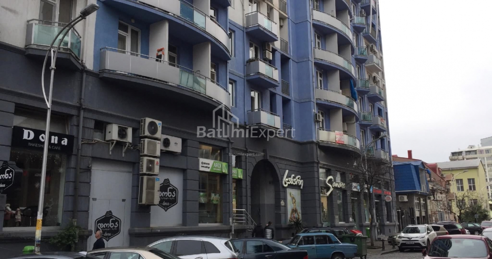 شقة سكنية 154 متر مربع - الملك بارنافاز, Batumi, جورجيا
