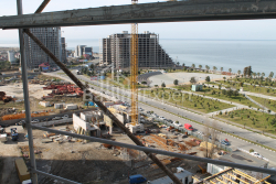 العنصر قيد الإنشاء 55.8 متر مربع - ليش وماريا كاتشينسكي, Batumi, جورجيا