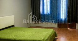 شقة سكنية 200 متر مربع - زفيادا جامساخورديا, Batumi, جورجيا
