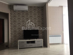 شقة سكنية 3-комн 65 m² - شالفا إيناساريدزه, Batumi