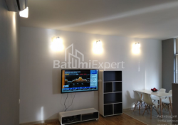 شقة سكنية 80 متر مربع - الكسندرا بوشكين, Batumi, جورجيا