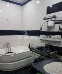 شقة سكنية 187 متر مربع - فاختانغ جورجاسالي, Batumi, جورجيا