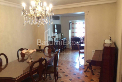 شقة سكنية 5-комн 120 m² - الملك بارنافاز, Batumi