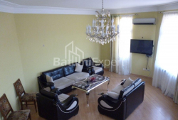 شقة سكنية 5-комн 130 m² - الملك بارنافاز, Batumi