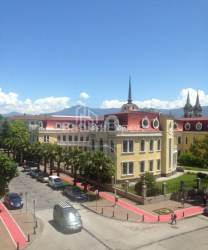 شقة سكنية 5-комн 130 m² - الملك بارنافاز, Batumi