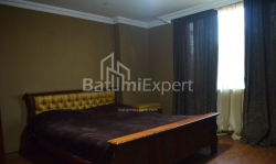 شقة سكنية 3-комн 120 m² - ايليا تشافتشافادزه, Batumi