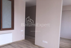 شقة سكنية 2-комн 76 m² - نيكو بيروسماني, Batumi
